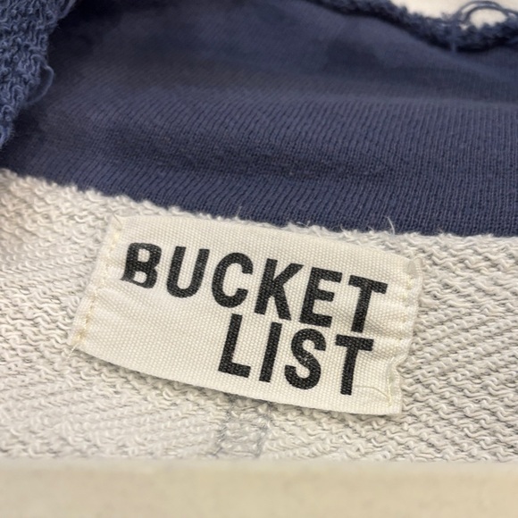 BUCKETLIST Gray and Blue Women's Sweatshirt - Picture 3 of 3